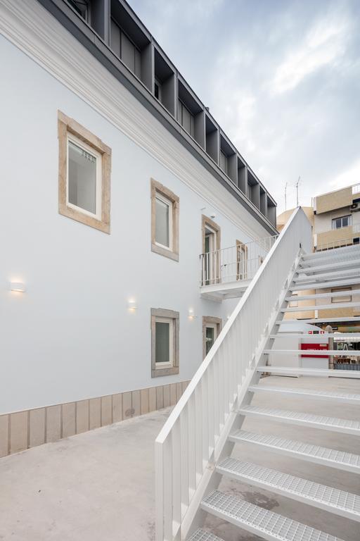 Hostel Conii & Suites Algarve Quarteira Kültér fotó