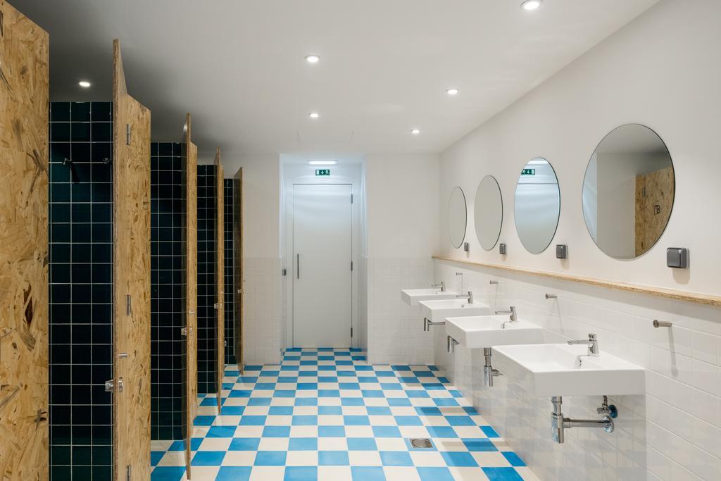 Hostel Conii & Suites Algarve Quarteira Kültér fotó