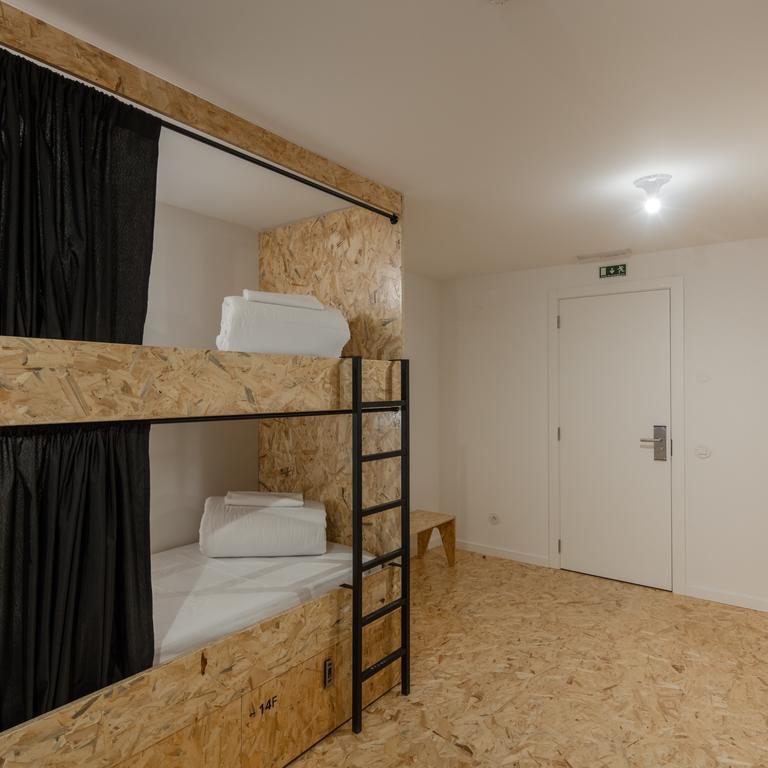 Hostel Conii & Suites Algarve Quarteira Kültér fotó