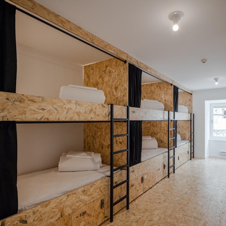 Hostel Conii & Suites Algarve Quarteira Kültér fotó