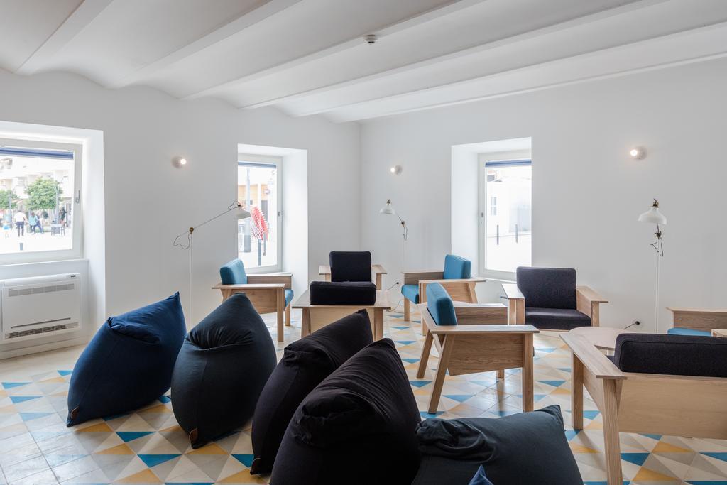 Hostel Conii & Suites Algarve Quarteira Kültér fotó