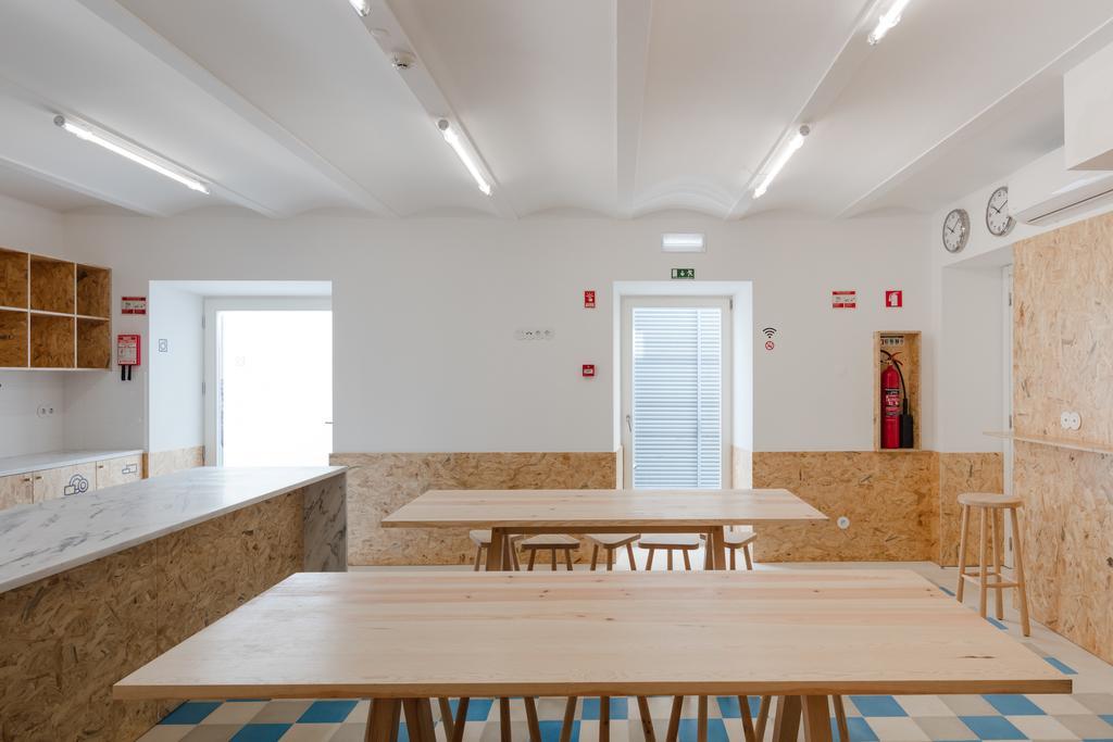 Hostel Conii & Suites Algarve Quarteira Kültér fotó