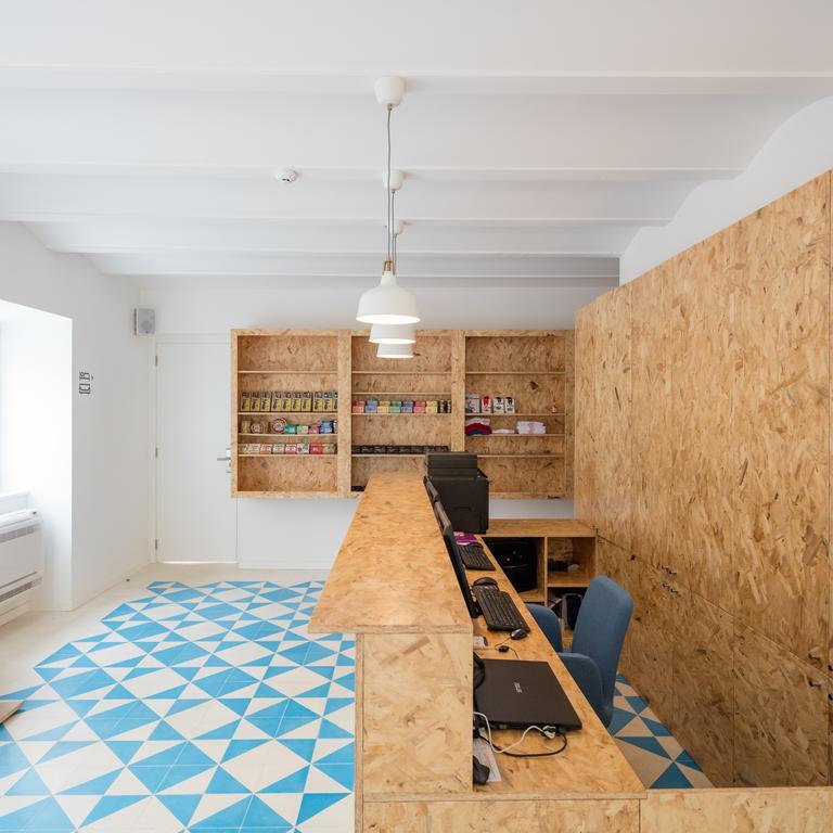 Hostel Conii & Suites Algarve Quarteira Kültér fotó